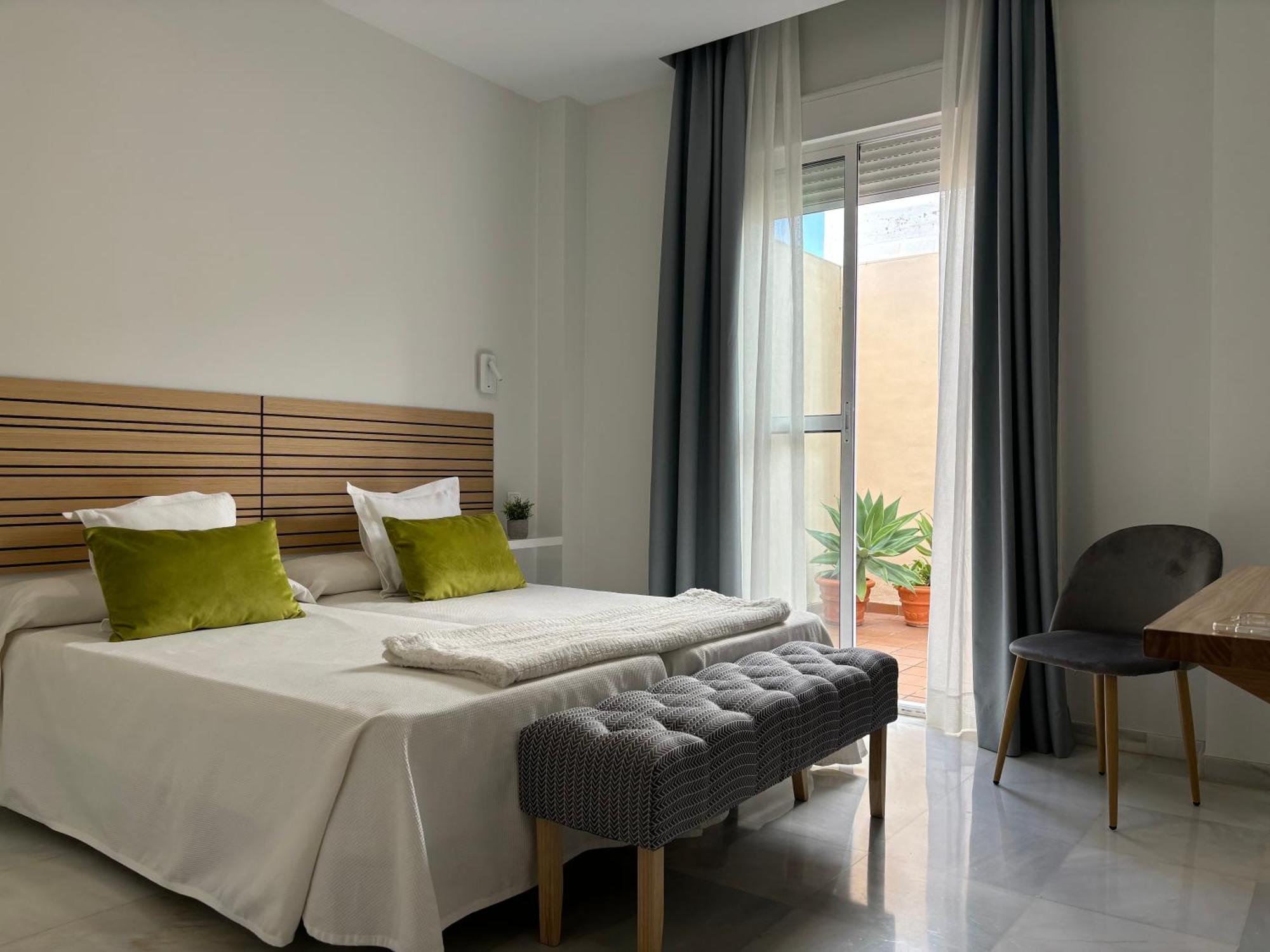Hotel Lince Aznalcázar Kültér fotó